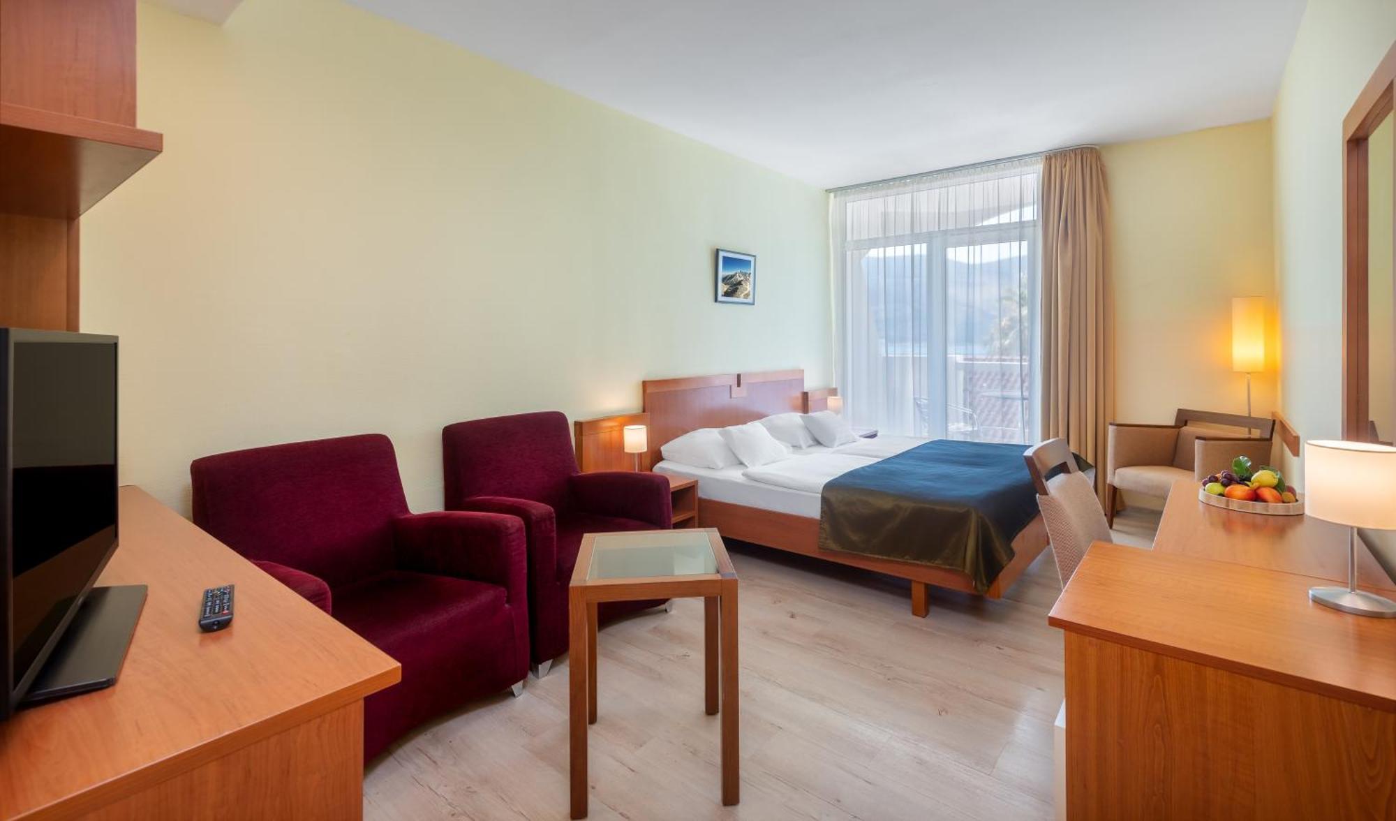 Hunguest Hotel Sun Resort Херцег-Новий Екстер'єр фото